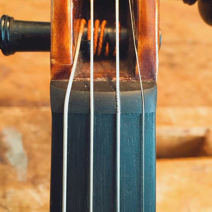 よく弦が切れるという方へ… :: Luthier-ayano-funatsu
